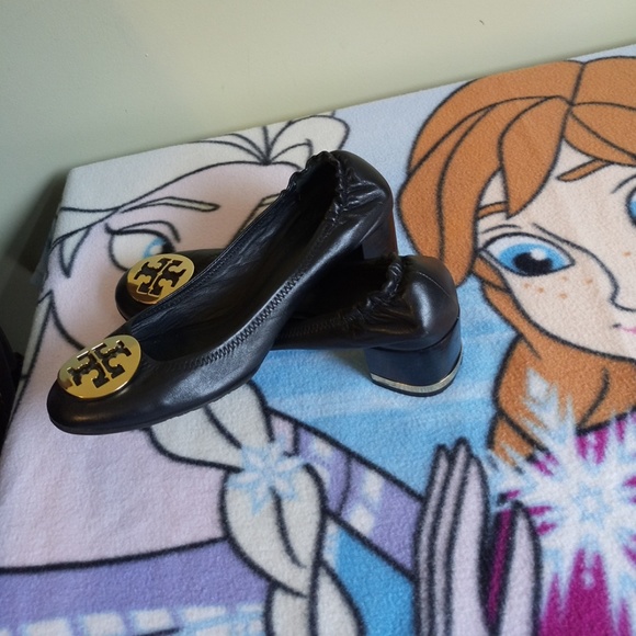 AUTHENTIC TORY BURCH shoes - Picture 4 of 8